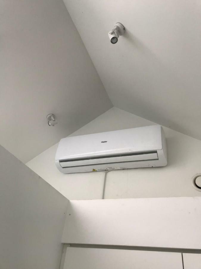 Loft 85 M2 Wilanow Krolewski Self Checkin Warsaw Exterior photo